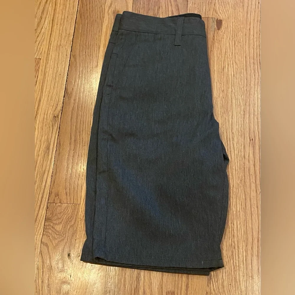 Volcom Shorts boys 28 - Picture 6 of 6